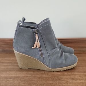 Sperry Wedge Bootie size 7